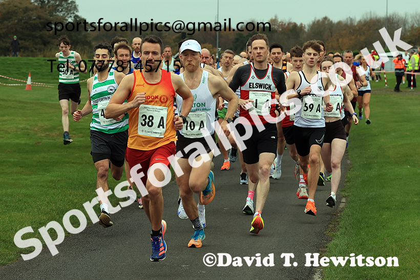 The 2024 Norman Woodcock Memorial Relay, Newcastle Race Course, Gosforth Park, Newcastle.   Photo: David T. Hewitson/Sports for All Pics